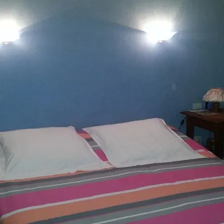 מלון Chambres D'hotes 